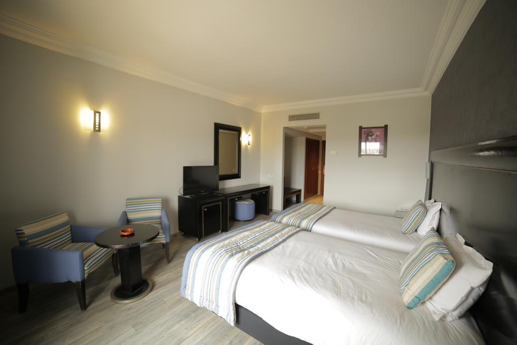 Hotel Suisse Casablanca Exterior photo