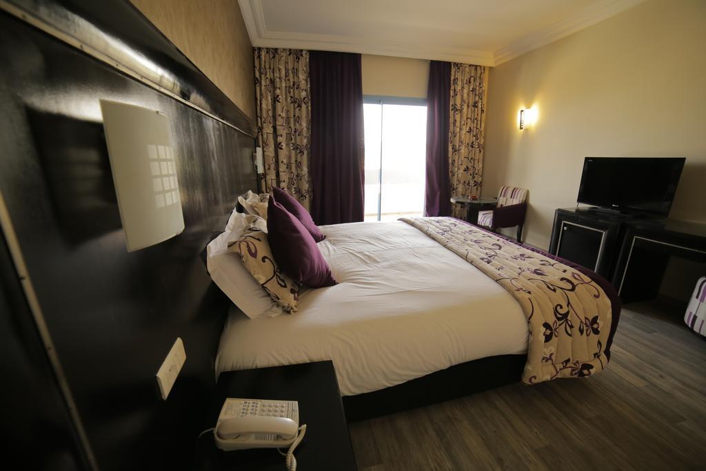 Hotel Suisse Casablanca Exterior photo